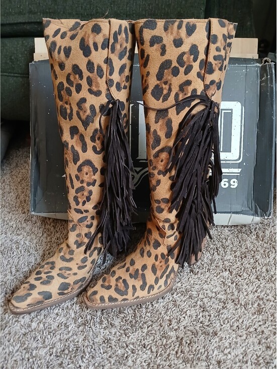 Dingo Shoes - Dingo Women's Twister Leopard Print Fringe Boots Size 8M